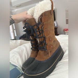 Sorel Winter Snow Boots women’s size 9 waterproof